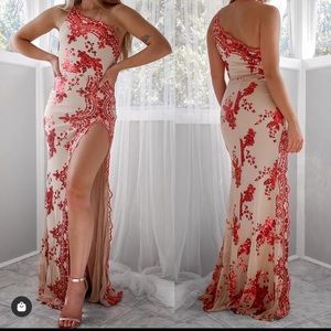 NWT PROM/ FORMAL DRESS